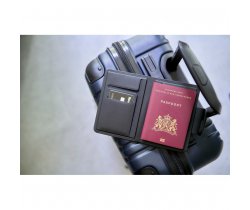 Etui na paszport z lokalizatorem VA517