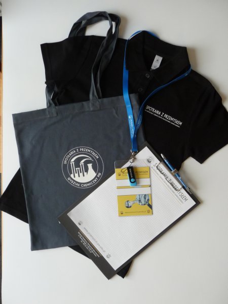 Konferencje i szkolenia